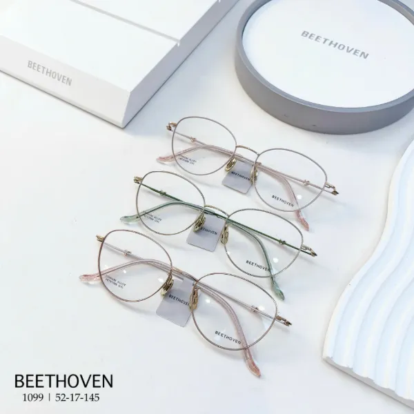 BEETHOVEN 1099 round titanium alloy frames in pink, green and rose gold