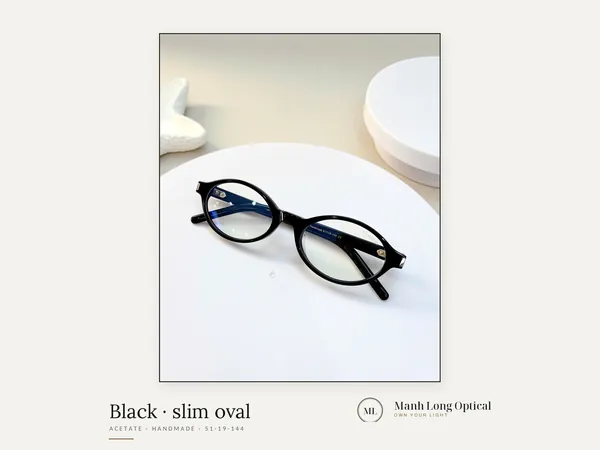 Gọng kính acetate thủ công TOMOFIN dáng oval màu đen